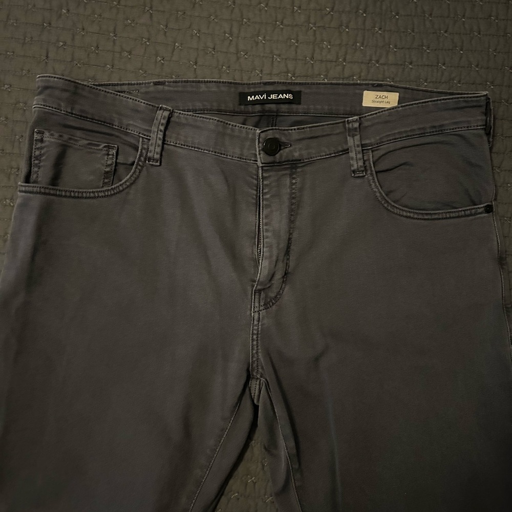 Mavi Men's Gray Denim Zach Straight Leg Jeans. Sz 38-34